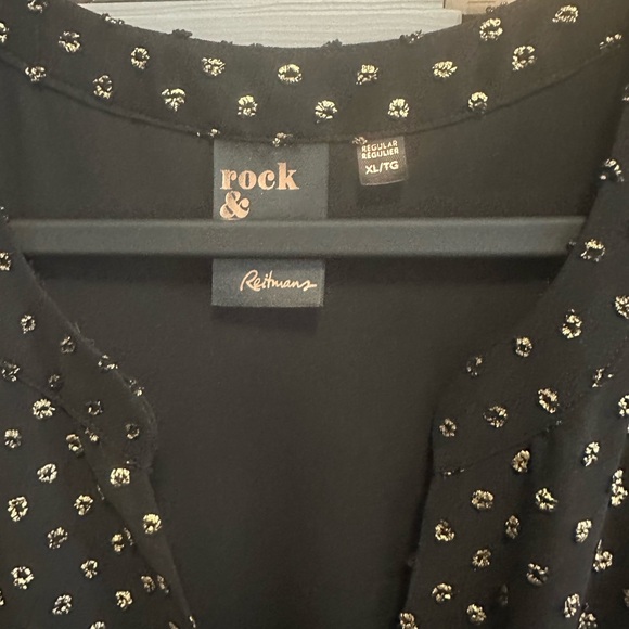 Black and Gold Glam Long Sleeve Dress - Picture 3 of 3